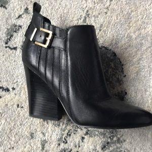 Guess Leather Booties, Gold Details, Like New 7.5